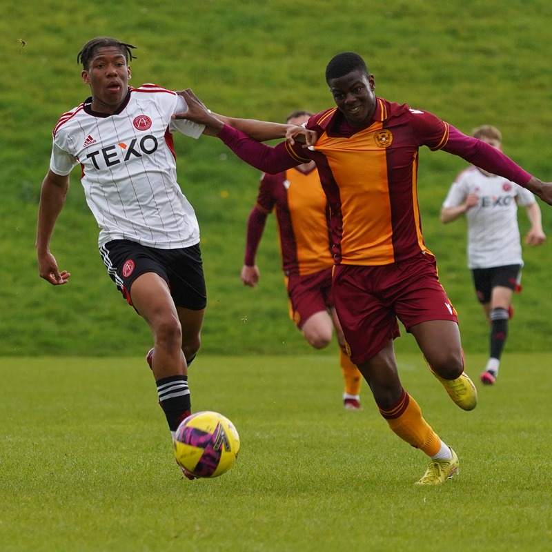 MotherwellFC's tweet photo. A strong win from young Motherwell 🙌