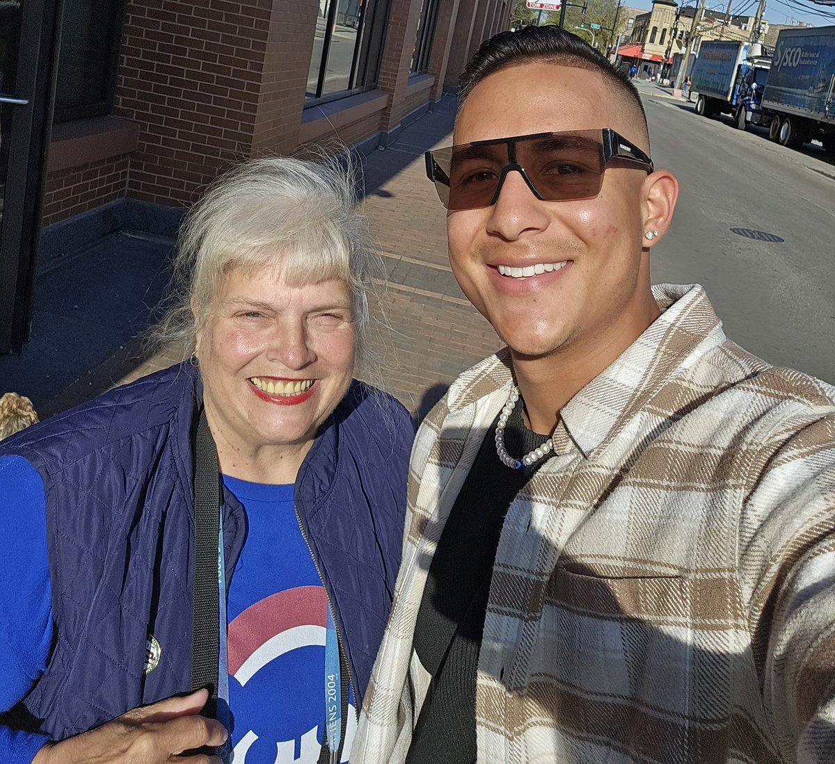 sambernero's tweet photo. Selfie time today with Miguel Amaya. 
Thank you @mamaya_9 
So happy you are here!!!!!!!
#cubs https://t.co/dSrpxBbkNn
