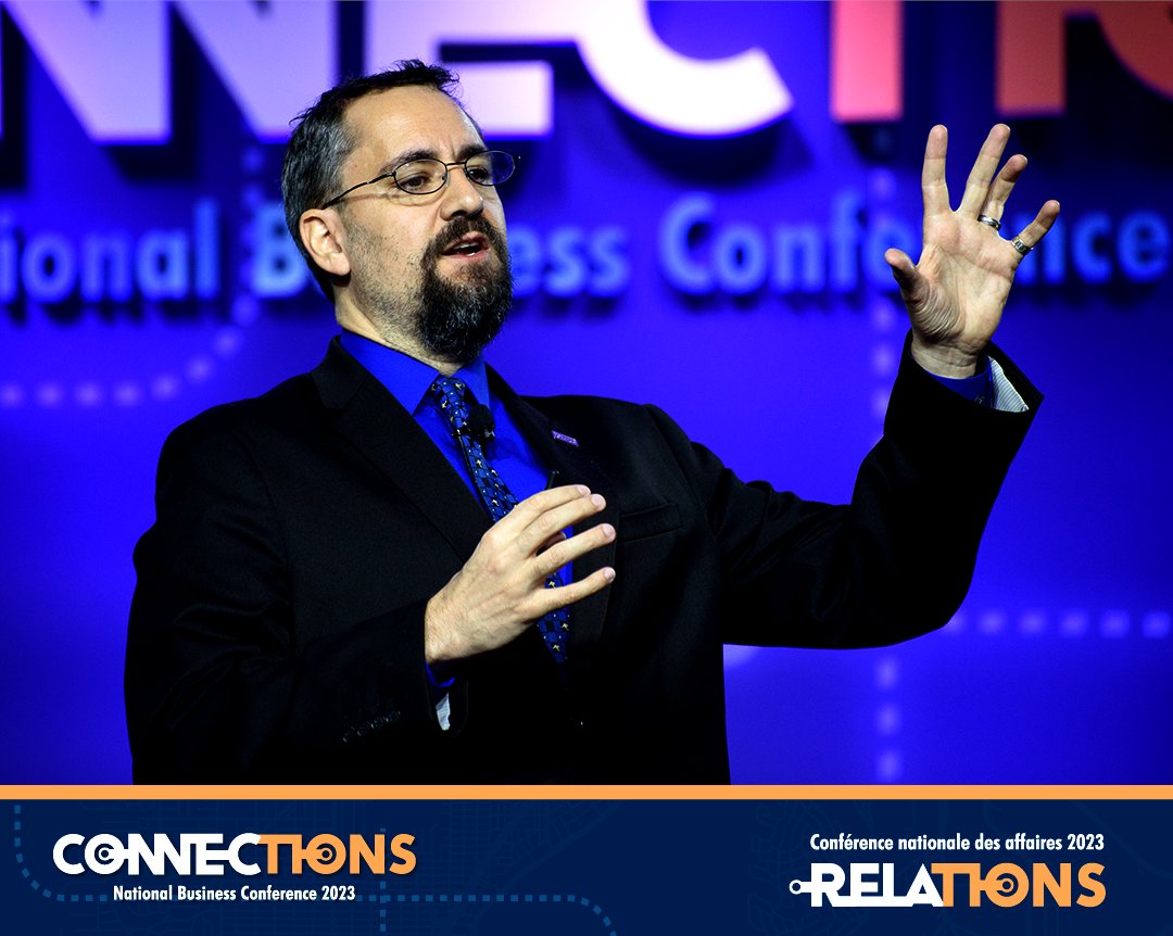 PeterKahnert's tweet photo. An amazing presentation today from Michael Kitces on Five Industry Trends Reshaping Financial Advice. #RJLNBC2023 https://t.co/KXCDyO3jaP