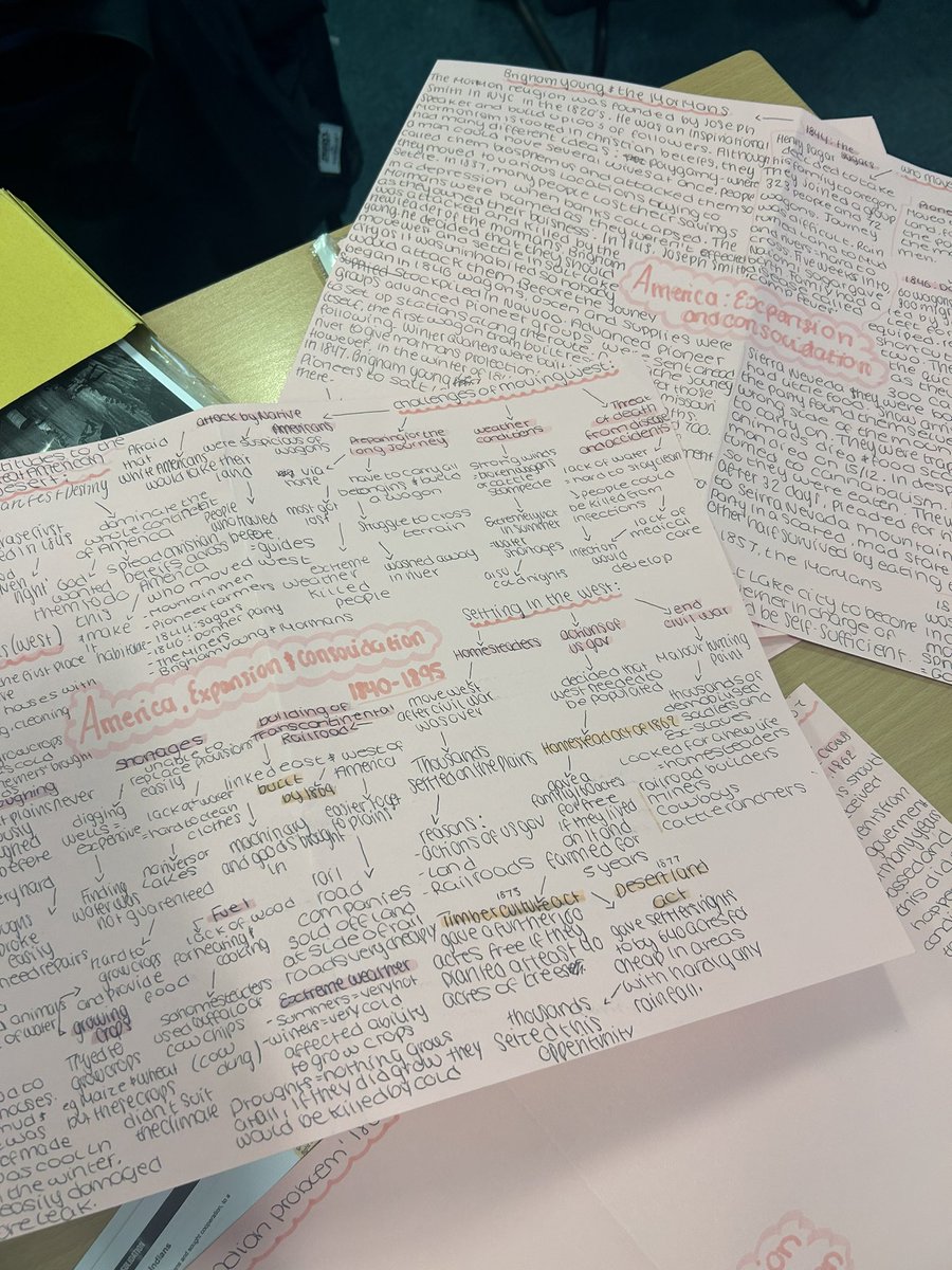 HistoryQphs's tweet photo. Year 11, the history department are proud of you! You’ve been working SO hard! Keep it up @qphschester https://t.co/aJzBveBYbD