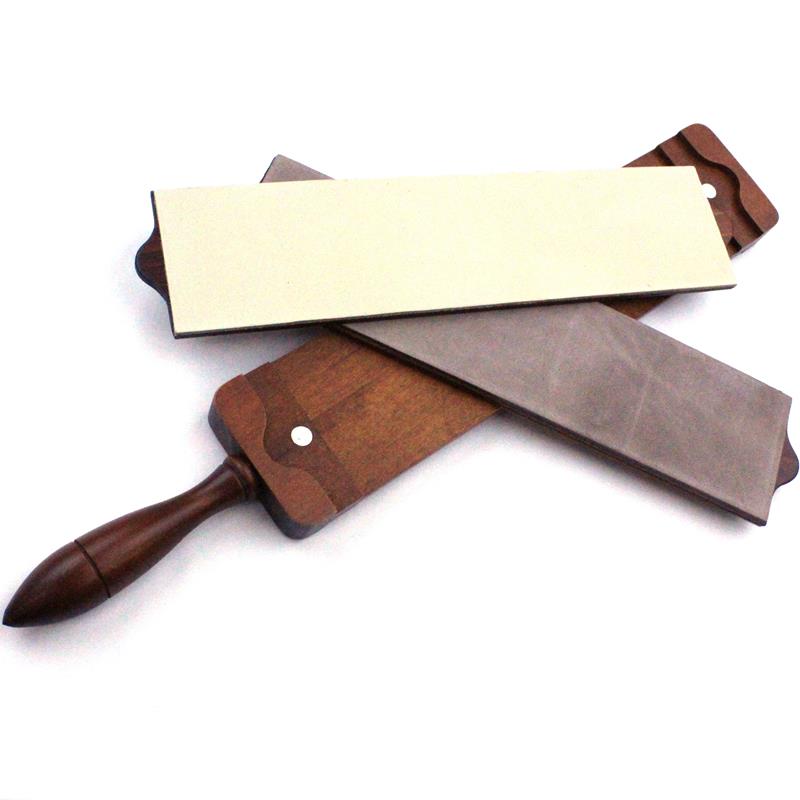 The highly rated Supex strop with interchangeable beds is now back in stock.

zurl.co/phy9

#supex #razorstrop #straightrazors #stropping