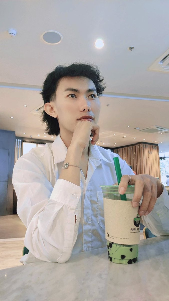 น่านน้ำ tweet media