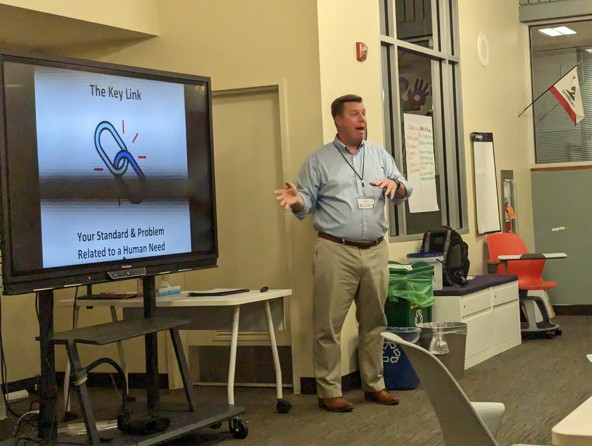 NewtechhighCFE's tweet image. Making the learning clear with standards in the Design Thinking Process...the through line in all of our work building knowledge and skills for all learners #pblchat #designthinking