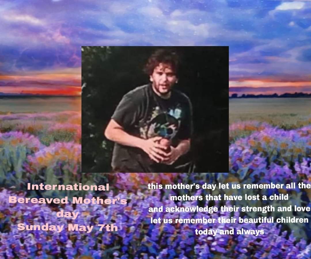 Always Aarons momma ❤️