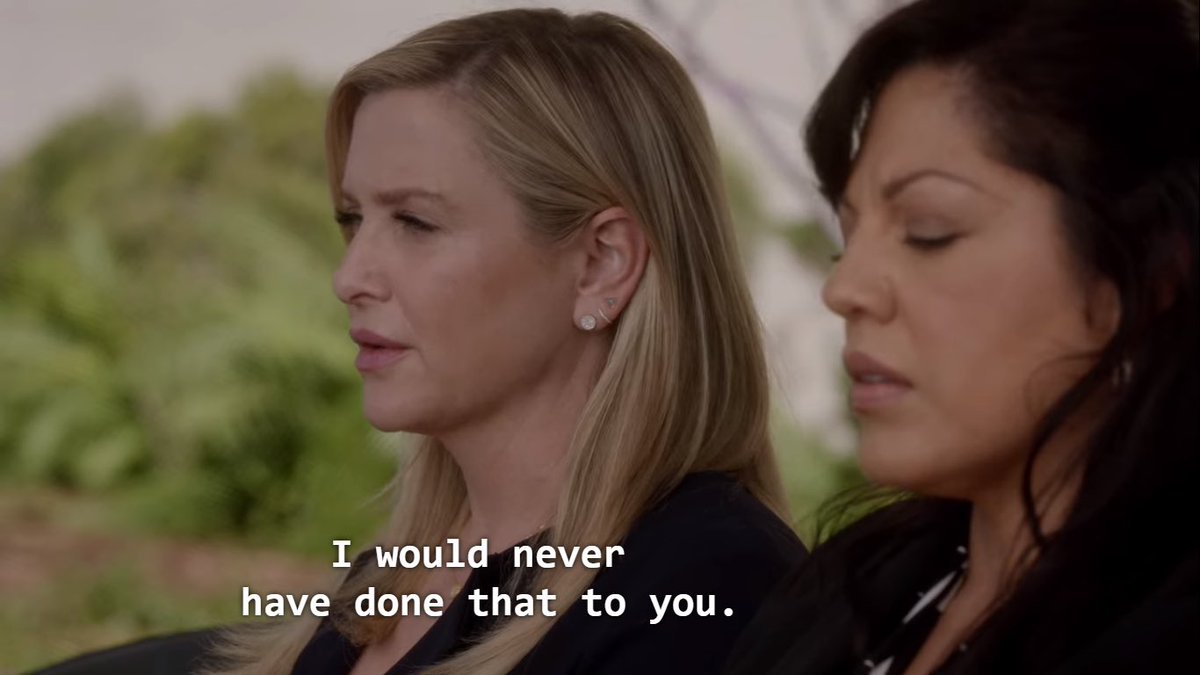 happy calzona anniversary 🫶🏻🥲

may 5, 2011                         may 5, 2016