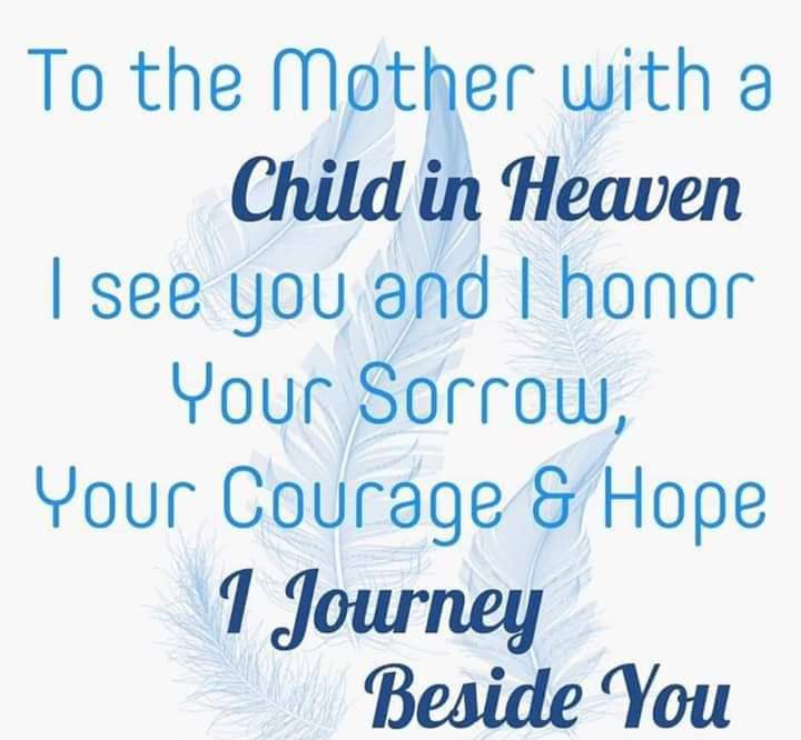 Each and every mom I have made a connection with through my Justice for Aaron page,as well as in person,you will always be apart of my justice journey now.
The love of a momma...the love of a child is our bond!