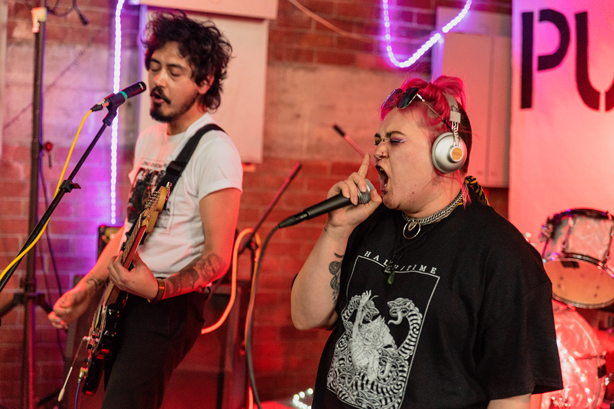 🧵1/9 Welsh-language music and the Māori punk scene will be explored as part of an international research project.

🖱️bit.ly/423ex1T