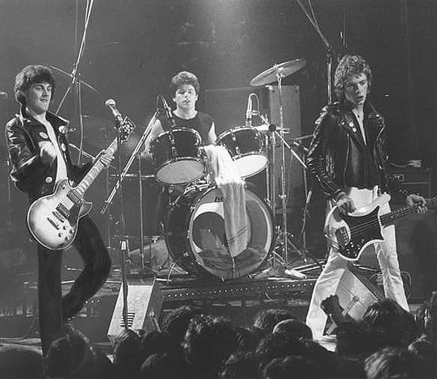 Belfast punks Stiff Little Fingers at Bristol’s home of music, Colston Hall. As it's #fingersfriday
Photo by Virginia Turbett