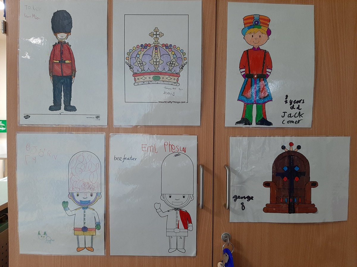 Coronation ready thanks to the Children &amp; Young People in Day surgery <a href="/TeamQEH/">The QEH King's Lynn</a> <a href="/TeamQEHSurgery/">Team QEH Surgical Division</a> #playmatters #protectorofplay