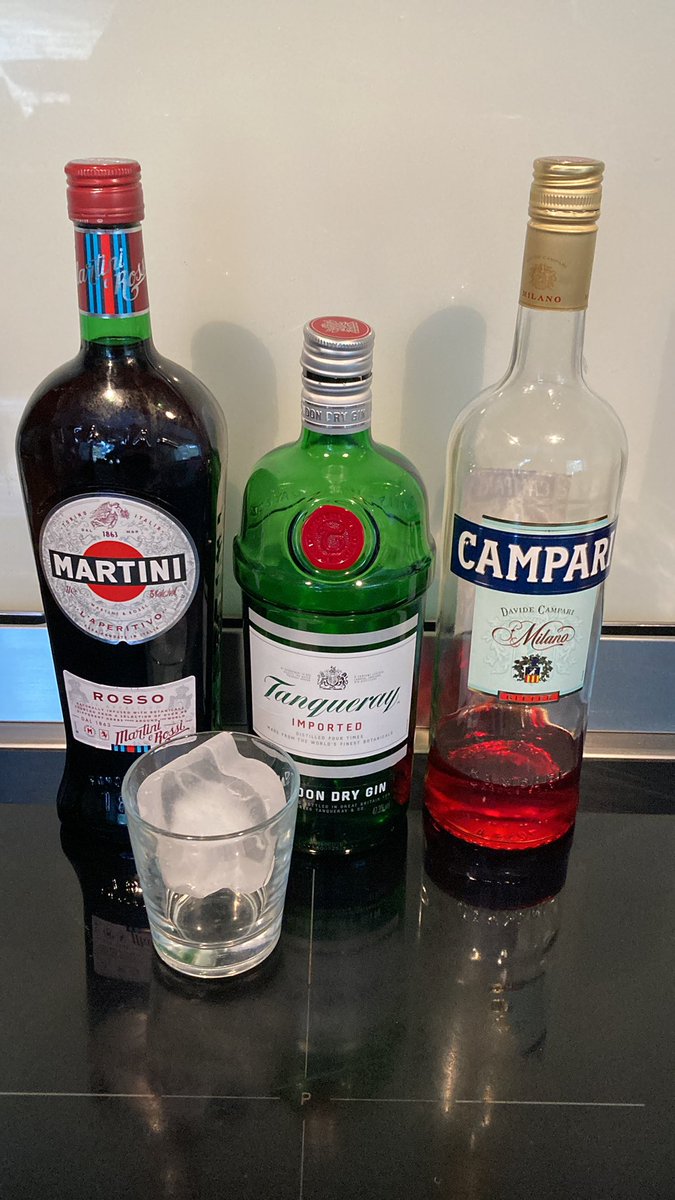 JouniSuoranta's tweet photo. Time for an aperitif. Any suggestions? #cocktailtwitter https://t.co/lUEZ3YtukK