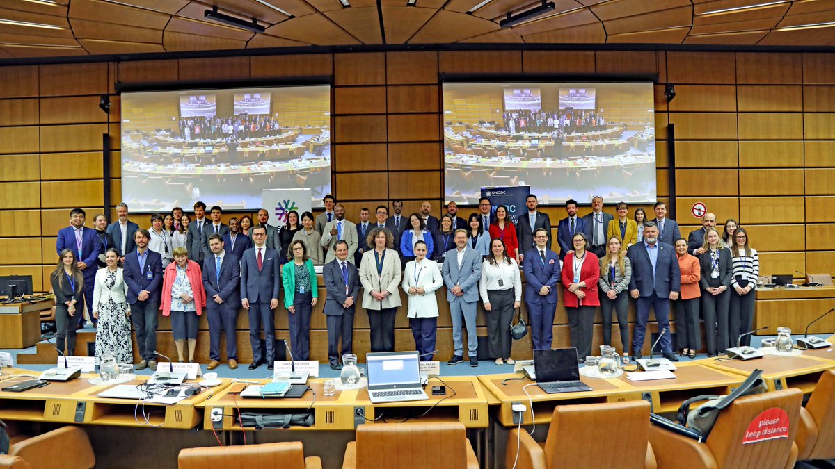 UNODC_UNTOC's tweet image. It&apos;s a wrap!

The #ConstructiveDialogue on #Firearms has concluded its fruitful discussions &amp;amp; collection of inputs from participants for a stronger implementation of #UNTOC and its Firearms Protocol.

🙏 to all participants!

👉 bit.ly/3GzwJYj

#CD23