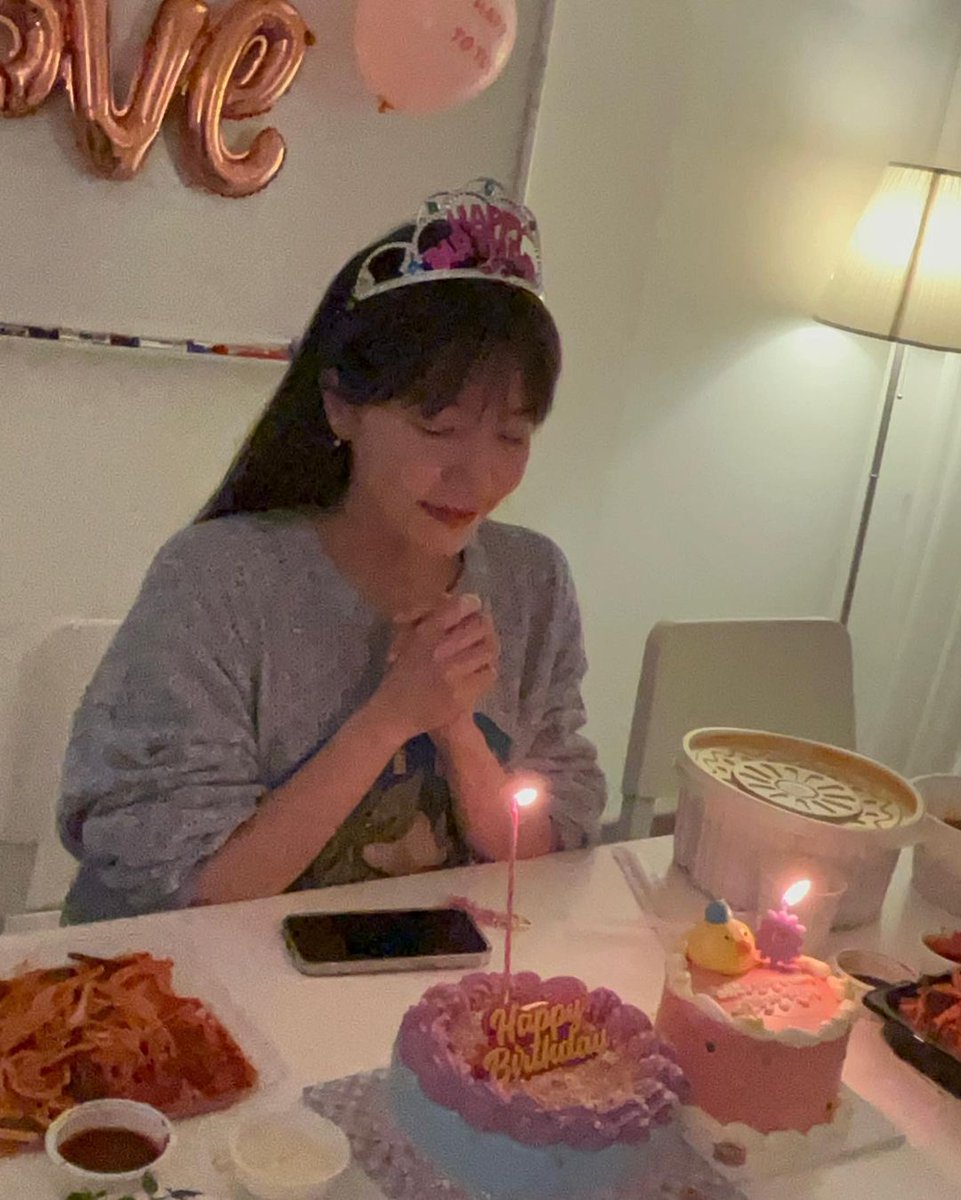ShyuCathy's tweet photo. #laboum https://t.co/0OE2fnCSWj
