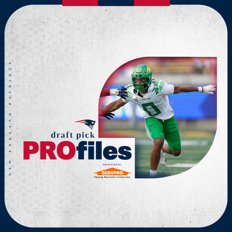 Patriots's tweet photo. Smooth, silky, effortless.

A look at how @chrisgonzo28’s athleticism and versatility propelled him from @oregonfootball to first-round pick: https://t.co/Ax8C40N0PX