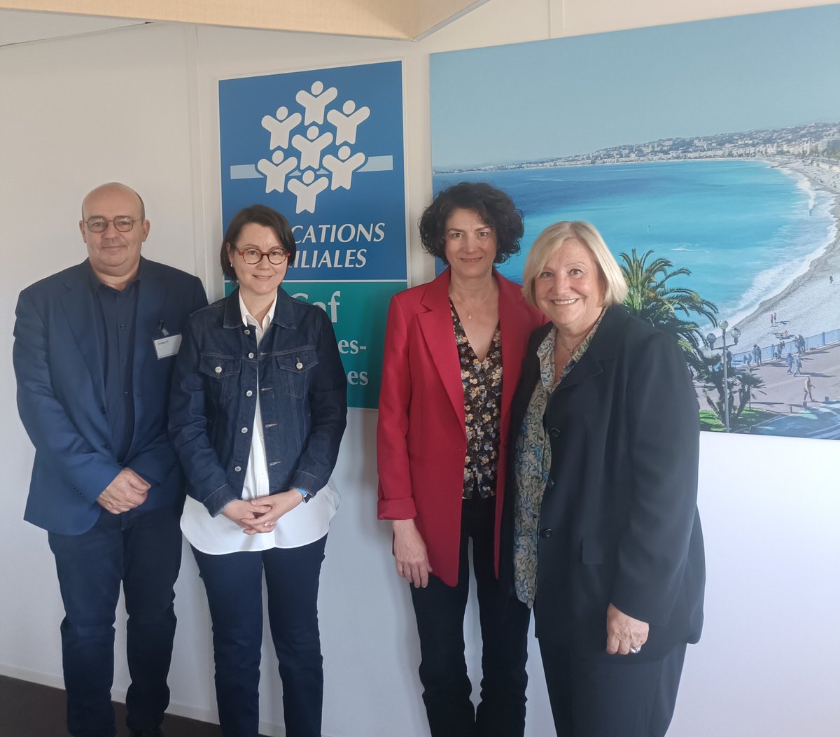 FEPEM_PACACORSE's tweet photo. Une rencontre riche en perspectives avec la Présidente de la #Caf06 et @NadinePradier, Présidente de la Délégation @Fepemfr PACA Corse ! A leurs côtés, la sous-Directrice du département action sociale de la #Caf06 et le Délégué Fepem des Alpes-Maritimes https://t.co/rZgUoZUlTO
