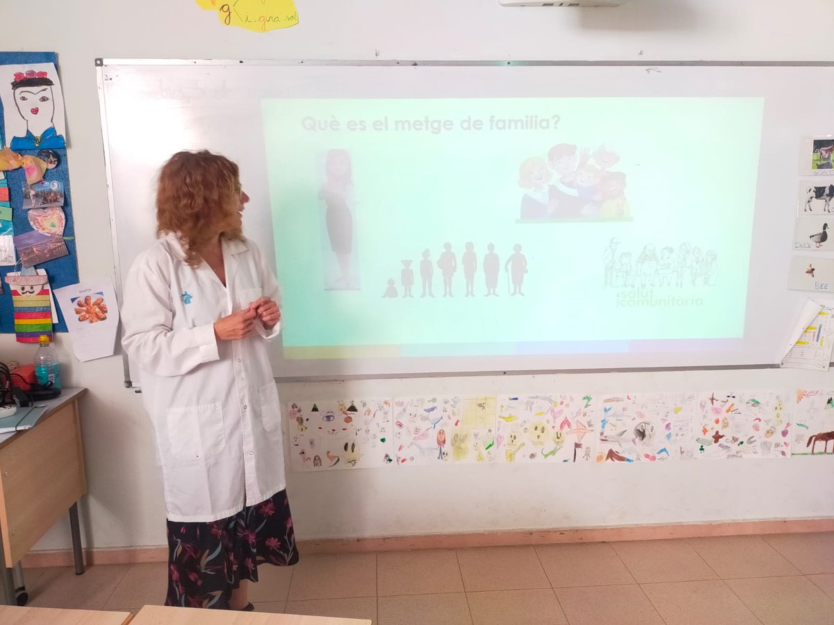 virolai_molins's tweet photo. 2nPRI: Avui ens visita la metgessa de família María Jesús, mare de l'Ariadna, per parlar-nos de la seva professió i complementar el nostre projecte sobre el cos humà. Moltíssimes gràcies!!! #projecteelcoshumà #cicleinicial https://t.co/wLlewHiu14