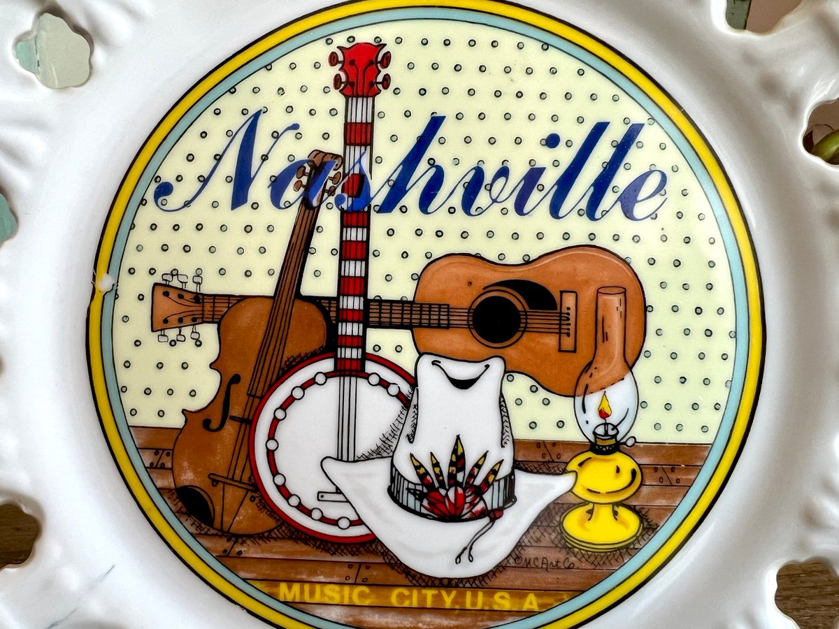 🐕 Big deals! Wall Plate, Vintage Nashville Wall Plate, Retro Tennessee, Southern Decor, Country Music, Vintage Souvenir, Gift, Vintage Wall Decor, MCM only at $23.00 on etsy.com/listing/147453… Hurry. #60sDecor #RetroGift