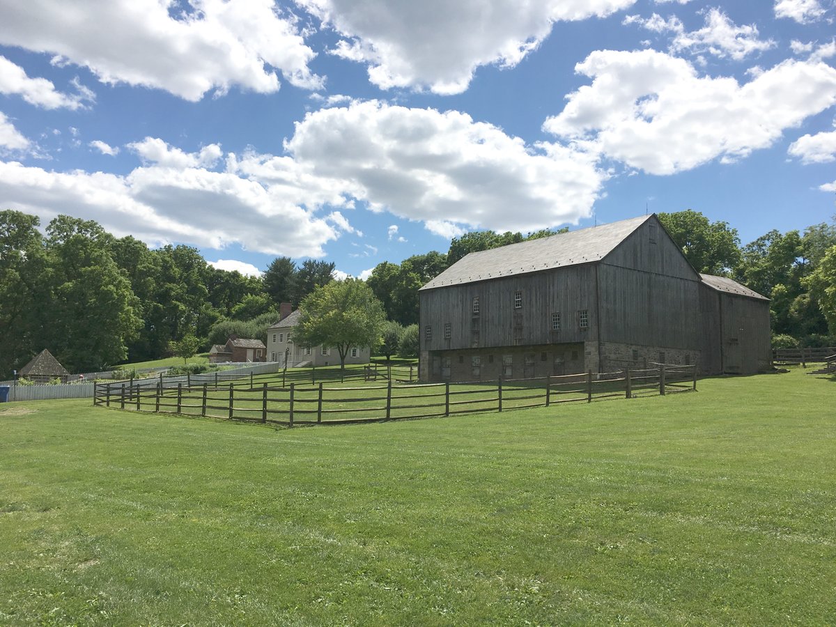 HistoricBeth's tweet photo. SATURDAYS AT BURNSIDE RETURNS TOMORROW! Visit our Colonial farm in the city the first Saturday of each month 10 am to noon! Tour the scenic 6.5-acre farm, barns, buildings, gardens and orchards that have been a part of the Moravian community since 1748. https://t.co/y1Fl3070Dz https://t.co/XupUIl1oVr