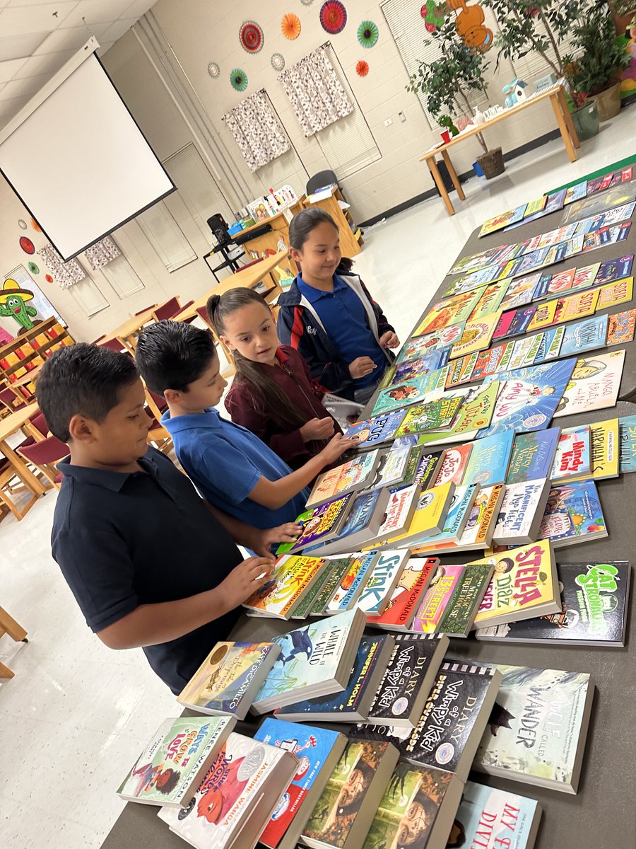 Books given away for #nationallibraryweek and Día de los Niños, Día del los Libros were generously donated to our school library through a grant from @FirstBookMarket and dd's Discounts! Very much appreciated @FirstBook!