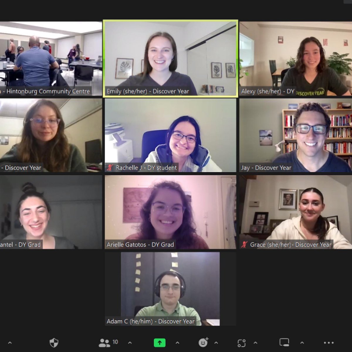 Thanks to everyone who joined us at our Spring Open House last night in Ottawa and online! 

We loved meeting so many new students, parents and educators and welcoming you to the Discover Year community. 🌟