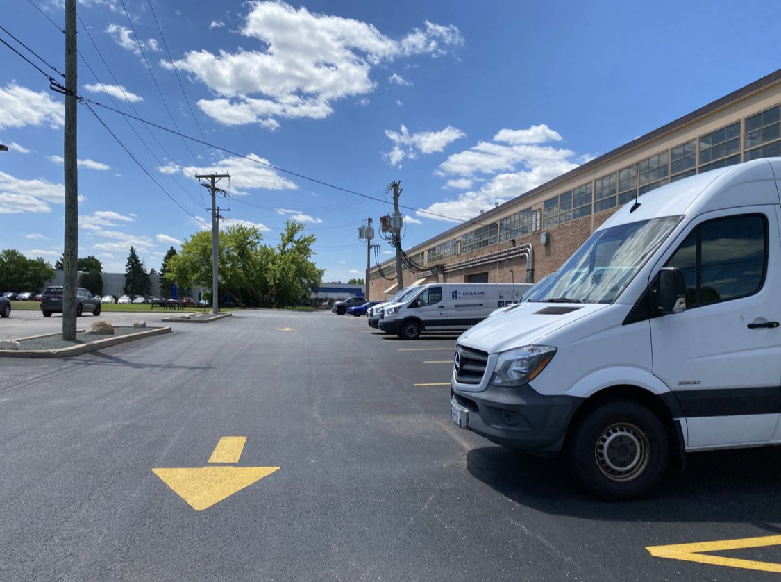 accurateind's tweet image. Blue skies &amp;amp; beautiful spring weather: ✔️

Cinco de Mayo on a Friday 🥳 : ✔️

The perfect start to the weekend! ☀️