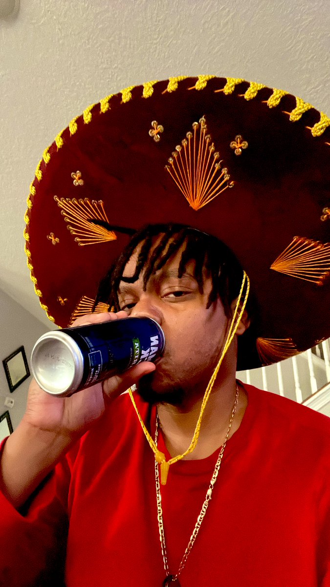 FlyQwon's tweet photo. Cinco Dey Mayo stream tn BE THERE !! https://t.co/5Ko3dVb5HU