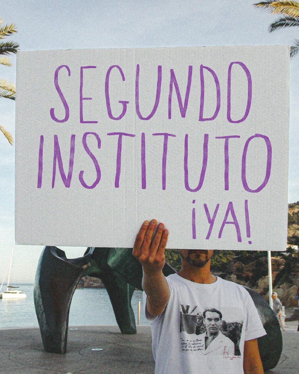 Podemos_lalfas's tweet photo. ¿Cómo se va a ofrecer una educación pública de calidad si tenemos a 900 alumnas y alumnos hacinados en el IES L’Arabì, cuando ha sido diseñado para 600? 🤯
#UnidesPodemEsquerraUnida #VoluntadDeProgreso #IES #LAlfàsDelPi https://t.co/3t4VwQMZvZ