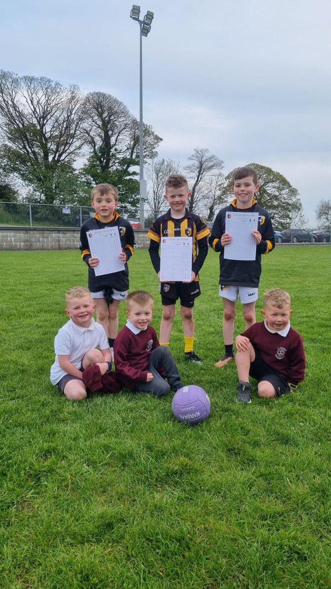 ‼️U8 Fundraiser‼️
🏆Guess the score in the Ulster Final, win a Jersey of your choice. 
📝£1 a line.
⚫️🟠Please contact any of our underage mentors or U8 Parents to support our U8’S.
#goodluck