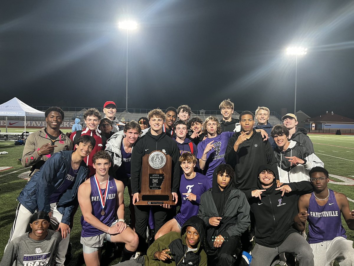 FayBulldogsTF's tweet photo. Proud of our track season overcoming injuries and weather all year. Both teams winning State Runner Up!!! https://t.co/3Mk6cPiKcH