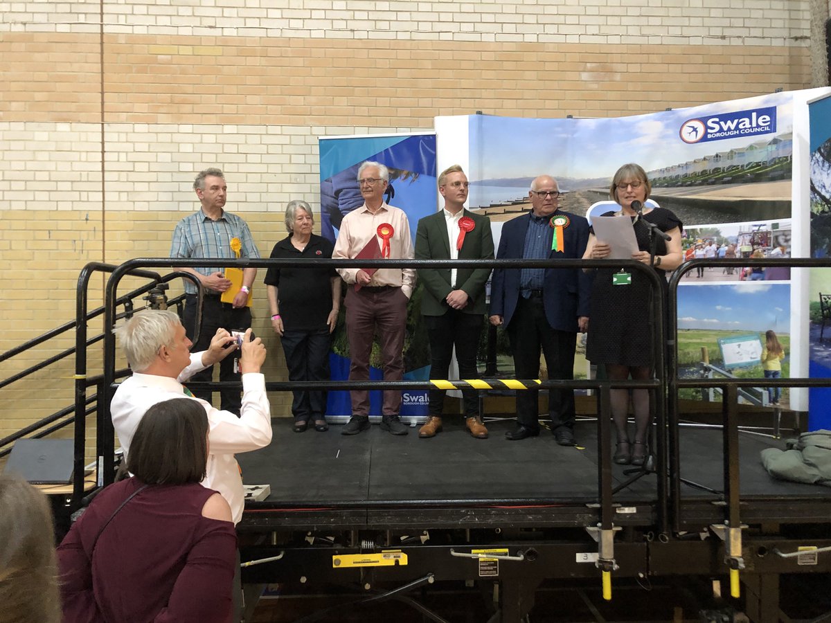 Swaleia's tweet photo. Derek Carnell re-elected to Kemsley ward.

Congratulations, Derek!

🗳️ 😀 👍🏼 https://t.co/dCHOtDsPY2