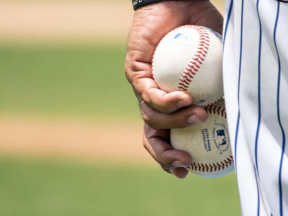 A Tennessee High School Got Kicked Out Of The State Playoffs After A Kid Threw A 16-Strikeout No-Hitter But Went One Pitch Over The Pitch Count Limit barstoolsports.com/blog/3466163/a…