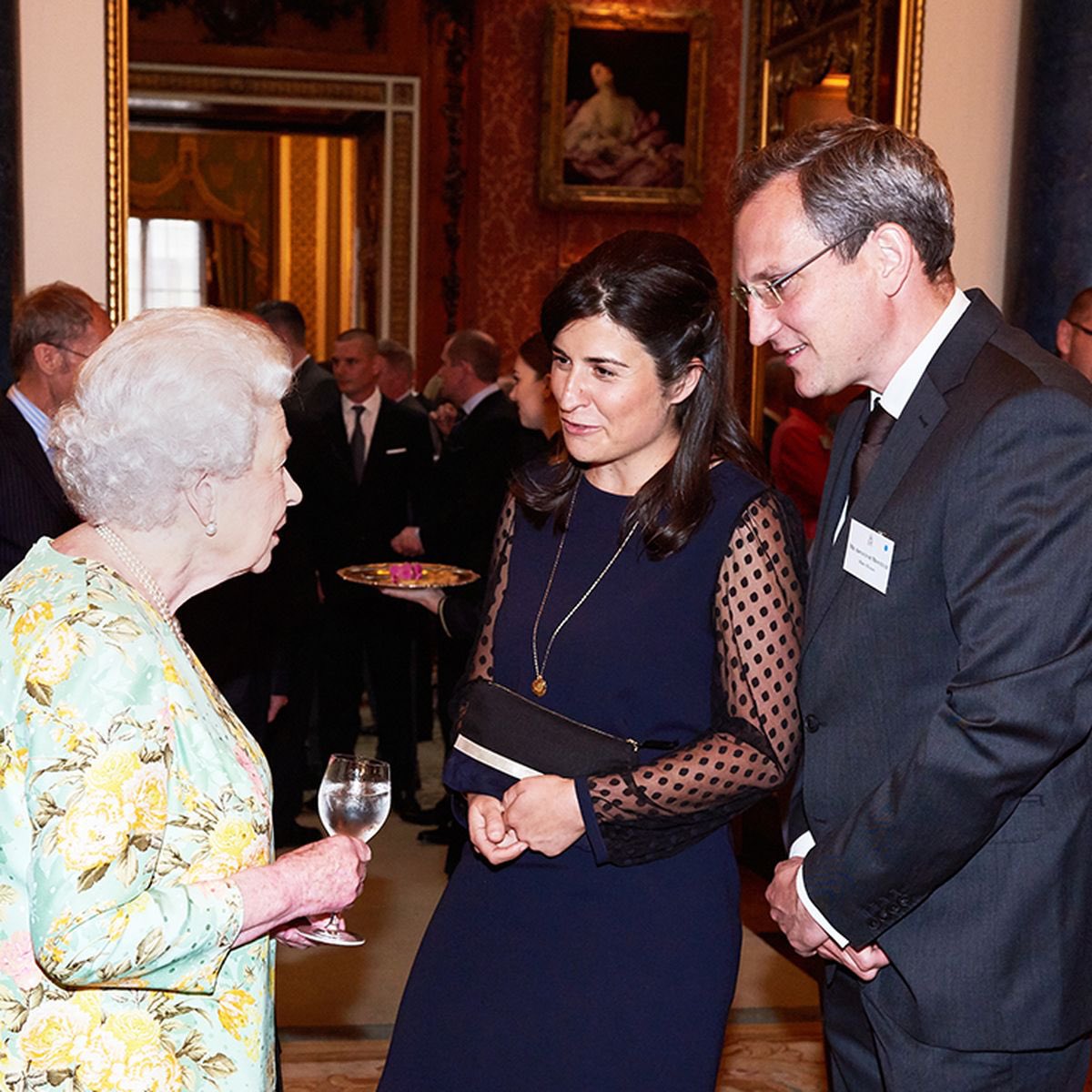 En route pour Londres 🇬🇧❤️🇫🇷

Je raconterai en direct sur <a href="/TF1/">TF1</a> ces 2 inoubliables rencontres. 

Je mesure l’immense privilège que j’ai eu de parler de mon aventure entrepreneuriale avec la Reine Elizabeth II en 2017 et le futur Roi Charles III en 2021 !

<a href="/MerciMamanGifts/">Merci Maman Boutique</a>