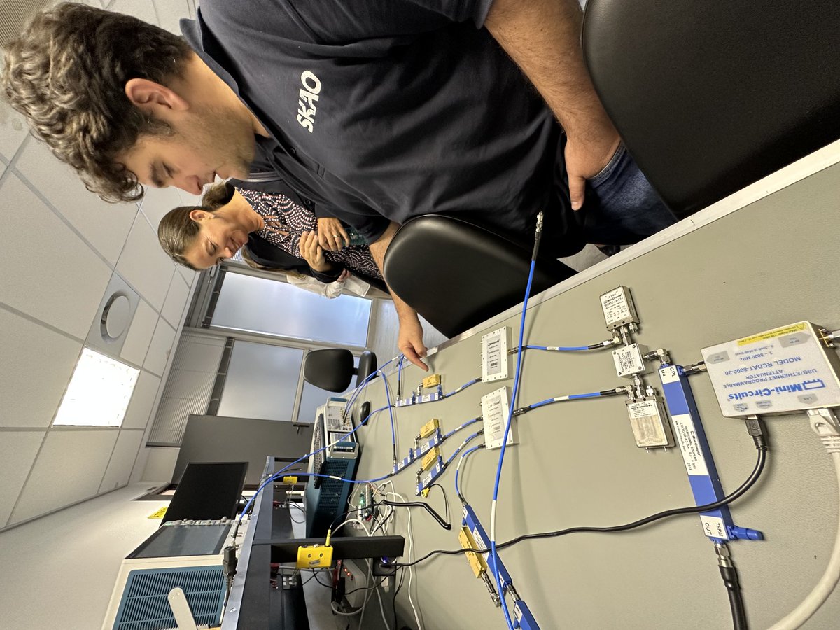 GermanyCapetown's tweet photo. After having visited the #SquareKilometreArray in the Karoo March, it was great to meet the team at their headquarter here in Cape Town. Thank you for explaining what you do and how you "listen" deep into the universe, @SKAO and @SKA_Africa! 🇩🇪 is proud to be a full member soon. https://t.co/gA8Uw4FstT