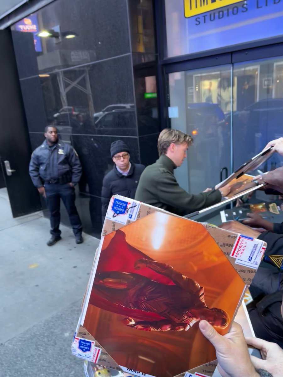 AdamVega88's tweet photo. My girlfriend and I can't wait to see @PoulterWill in #GuardianesDeLaGalaxia3 this weekend! Thank you sir for being so kind to us fans 🙏 https://t.co/NjSvAp37Iu