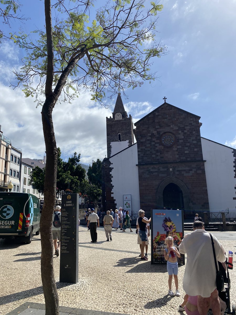 Andy Cook tweet media