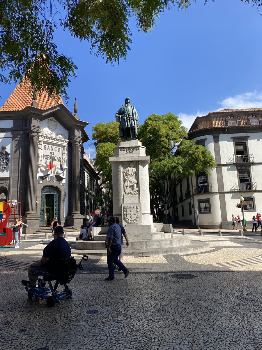 Andy Cook tweet media