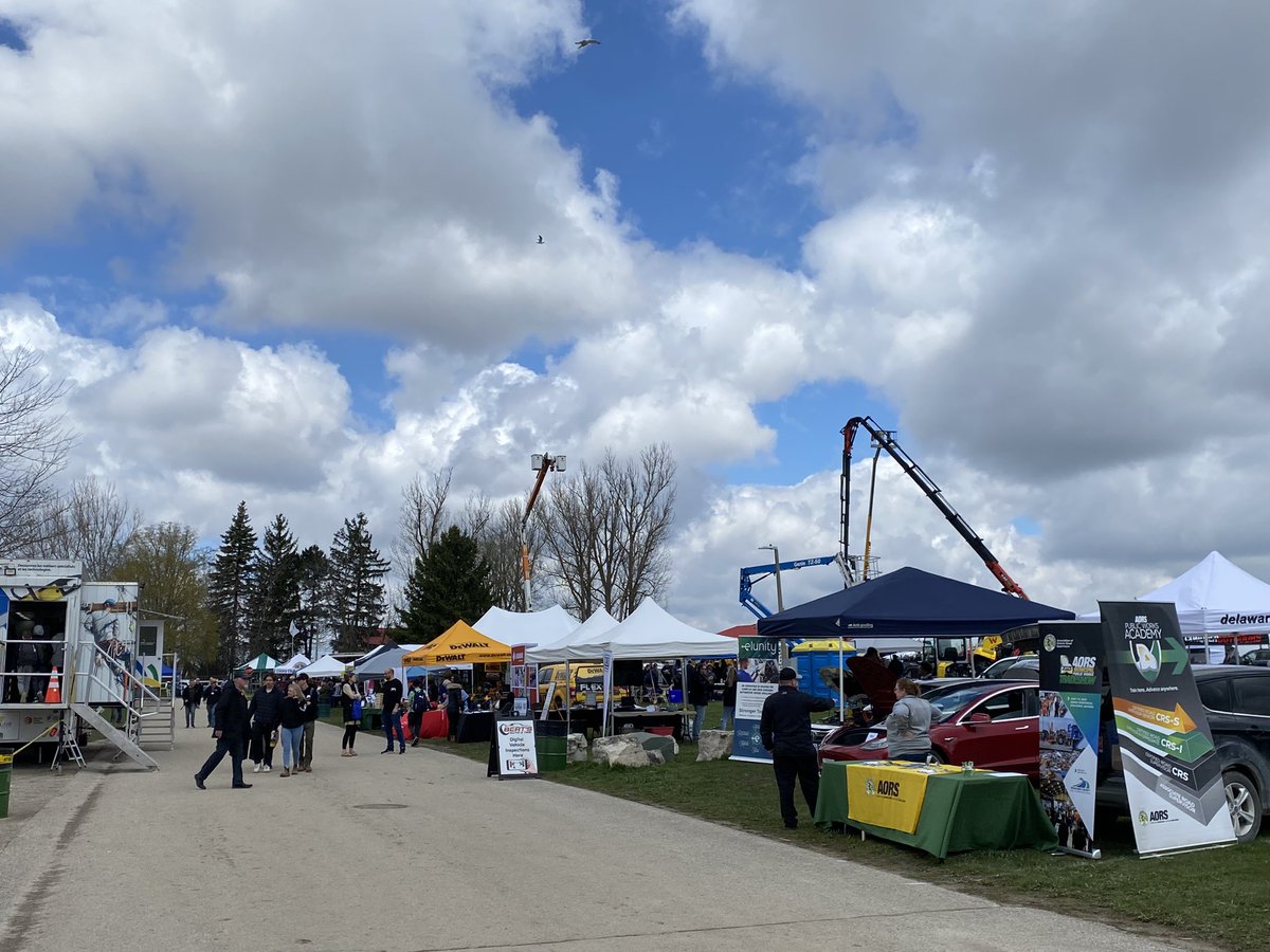 UGDSB_OYAP_DC tweet media