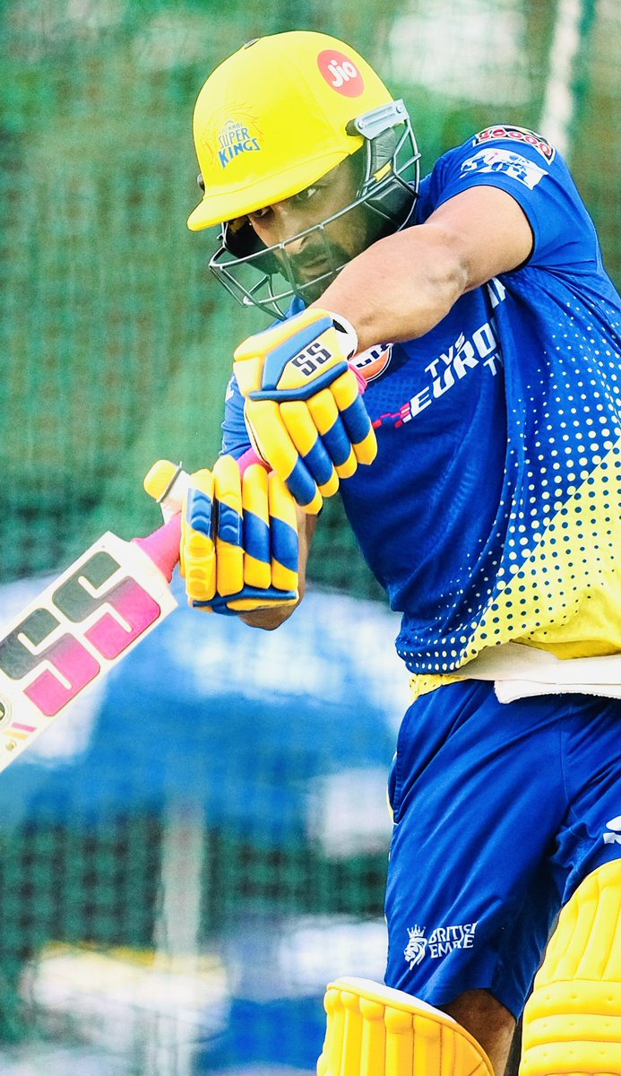 RayuduAmbati's tweet photo. Always keep dreaming big, Stay Focused ,Work hard and Live In the Present.. https://t.co/RwRbQttYp1