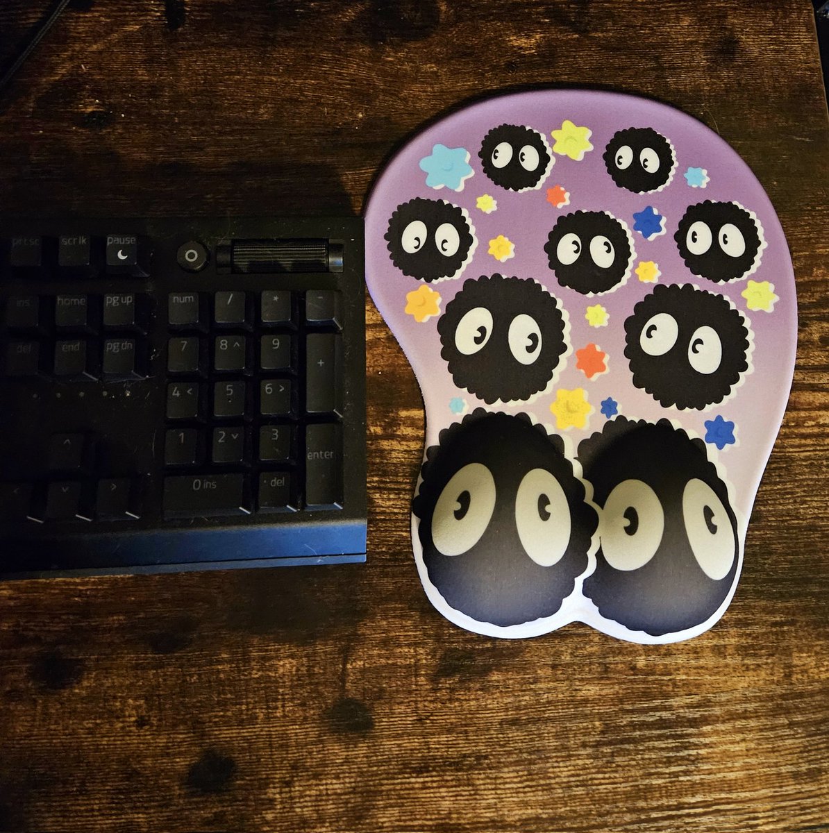 kalette_'s tweet photo. I just got these #ghibli mousepads in!! They are so cute. I'll be listing them on my Et$y soon! 💕 https://t.co/0n4VmnInRi
