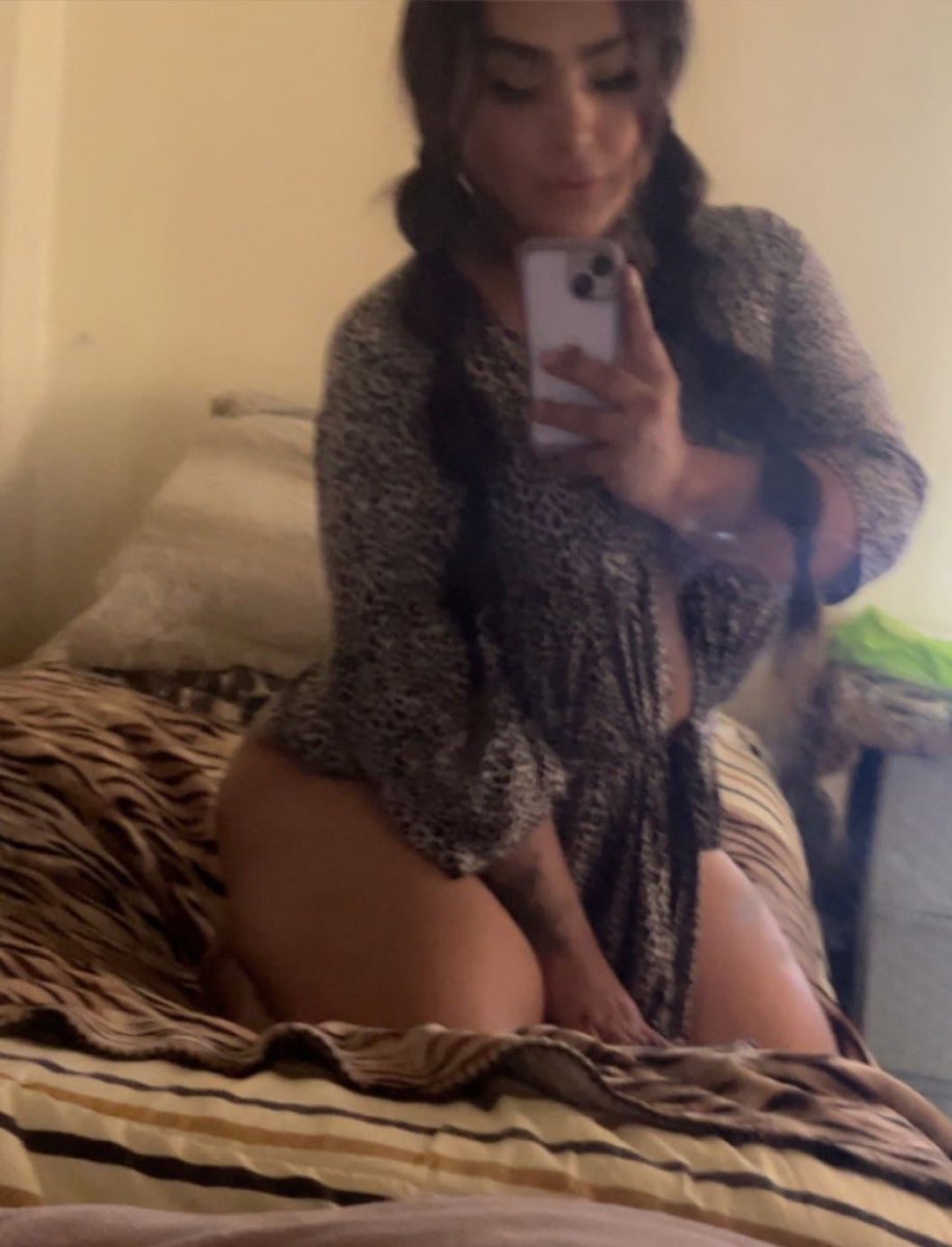 transGdlInter's tweet photo. RT if you are in the Area, Comment which area you are in!!! 😉👌❤️ I’m in Inglewood ✌️🍆💦🍑 https://t.co/mLn2rwxauT