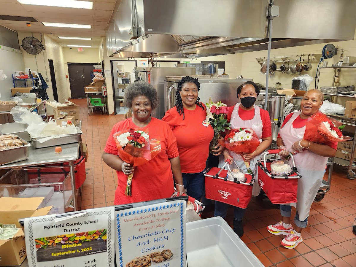 FESstingrays's tweet image. Today is National School Lunch Hero Day!  We salute our awesome FES Lunch Heroes! Shout out to Mrs. Yarborough, Ms. Hall, Ms. Belton, and Ms. Crim.