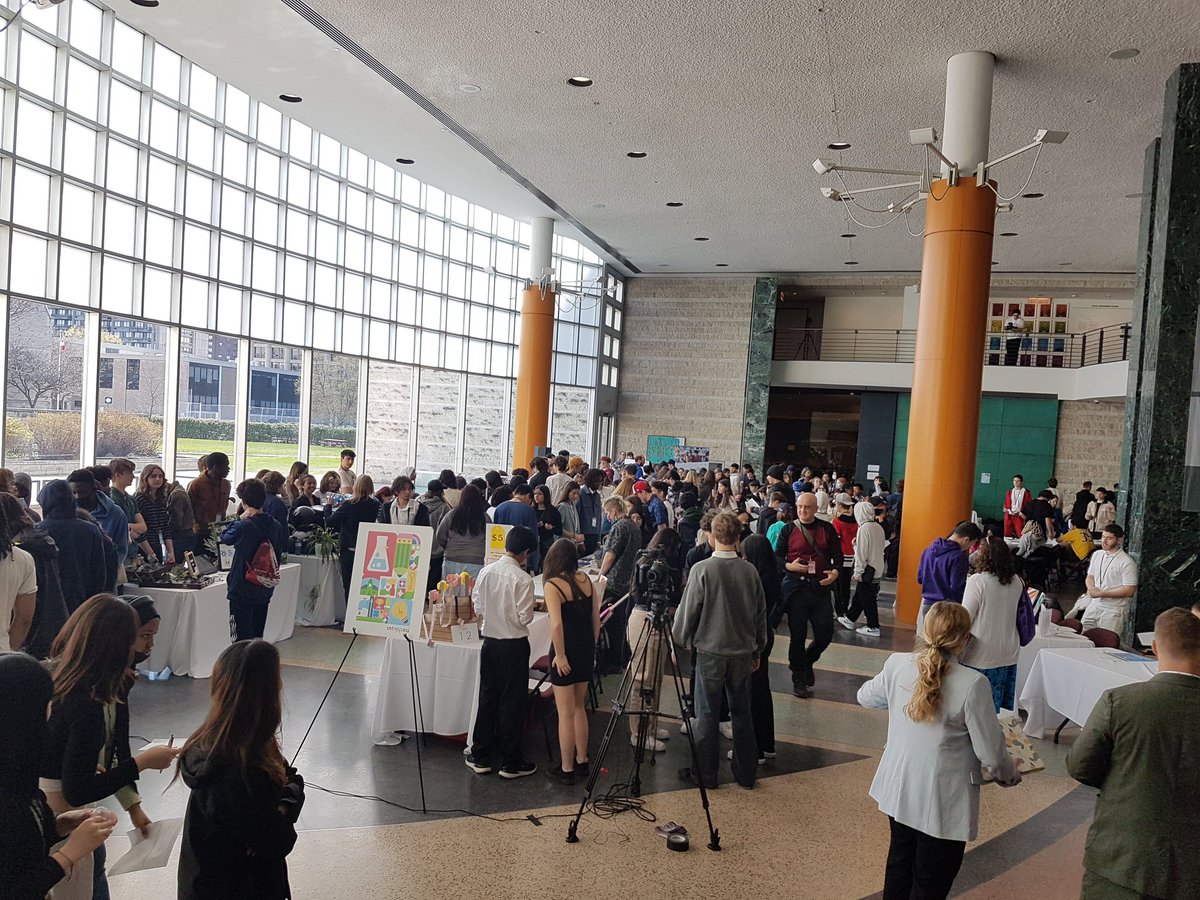 Julie Senécal tweet media