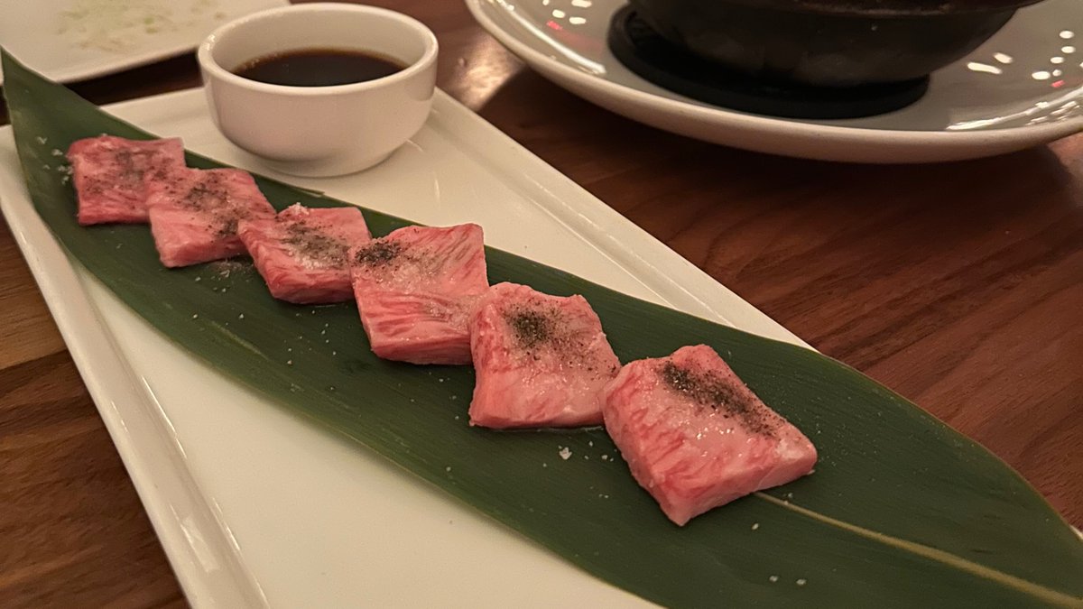 PubGrubz's tweet photo. Wagyu 
#Friday #tgif #feast #food #foodie #foodblog #foodblogger #foodphotography #eat #beef #wagyu #experience #travel #foodporn #Friday #tgif #weekend https://t.co/uJ8zM132v4