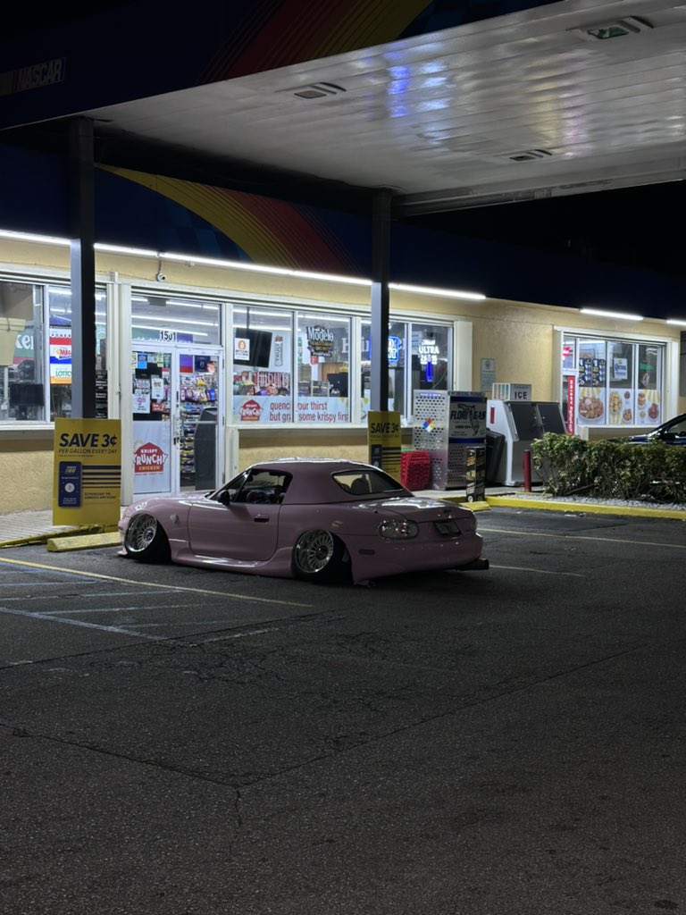 hendrx_media's tweet image. i am having a good time 💕