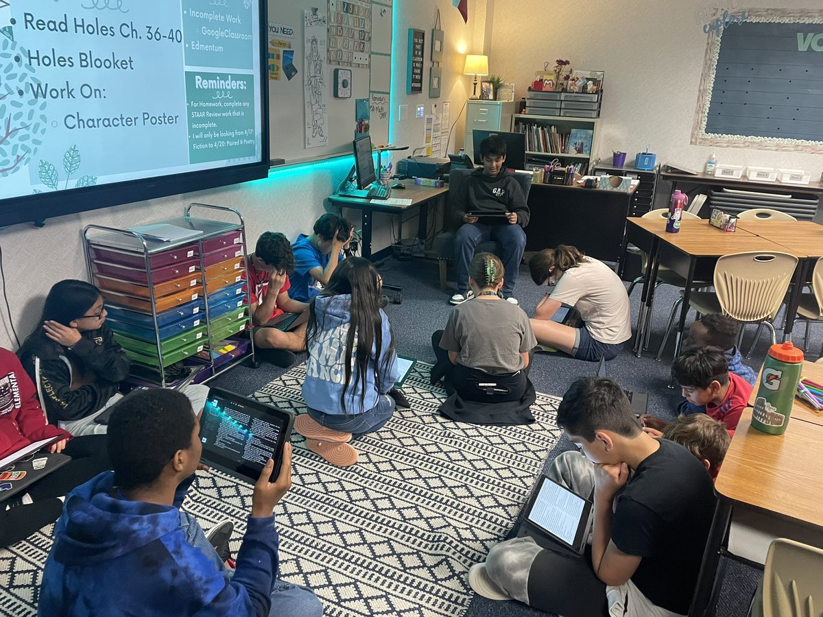 _Mrs_Francis's tweet photo. This sweet boy volunteered to read today! Third period knows by the time they get to me, my voice is gone from reading all day. https://t.co/M5tu6lNZMt