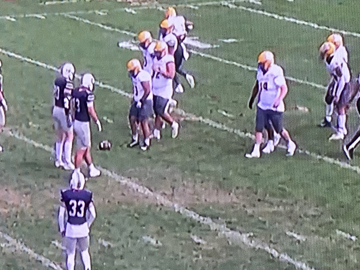 OLineMomCDM's tweet photo. @TEP5252 @EnowEtta1 @Riley_VanPoppel https://t.co/4YzHgcWVjO