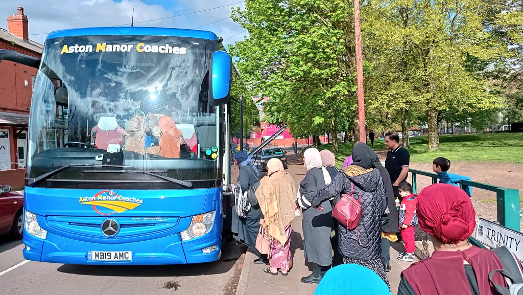 SaathiHouse's tweet photo. It's a beautiful afternoon as our ladies are all headed off to @ComptonVerney to see their work make up a part of the #MischiefMaking exhibition, showcasing creative artwork they've produced in collaboration with artist Jane Thakoordin and creative producer @dee_visuale. ๐๐๐งกโค๏ธ https://t.co/ojgsVqyMth
