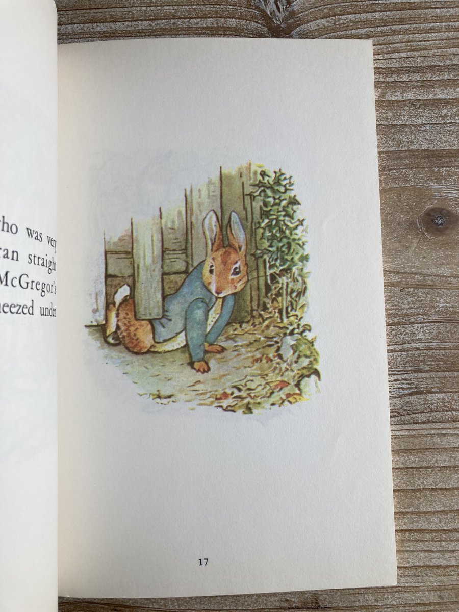 LittleShopBC's tweet photo. The Tale of Peter Rabbit * Beatrix Potter * The Grolier Society * undated * Vintage Kids Book
https://t.co/Pi8w42BPm9
#BookoftheDay #TheTaleofPeterRabbit #BeatrixPotter #Vintage #Kids https://t.co/GLfiYwrz8o