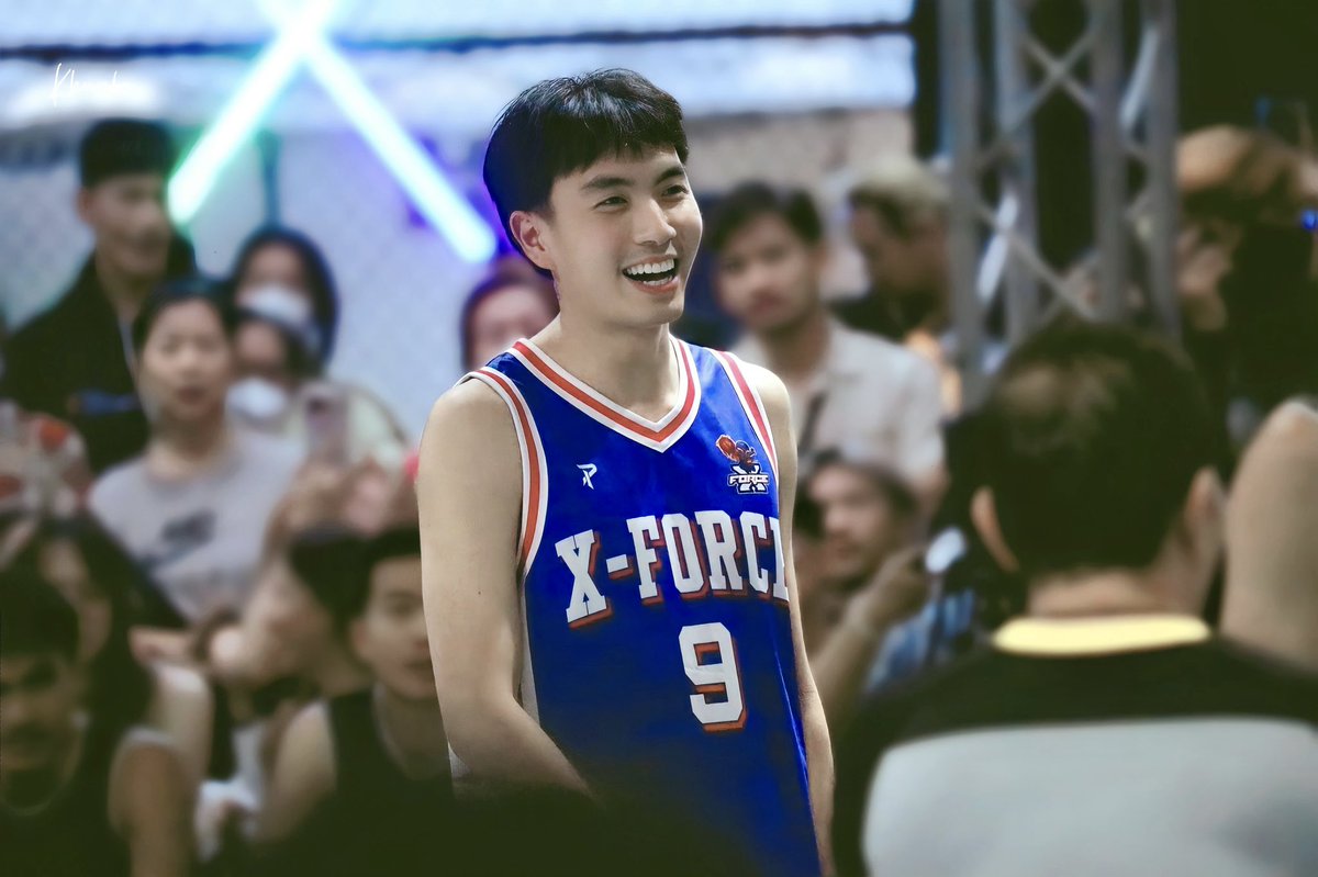 BBkhunbo's tweet photo. ก็ยิ้มแล้วน่ารัก🤎🐻
#ChainCholasit9 #Chain9 https://t.co/977q8aWaEj