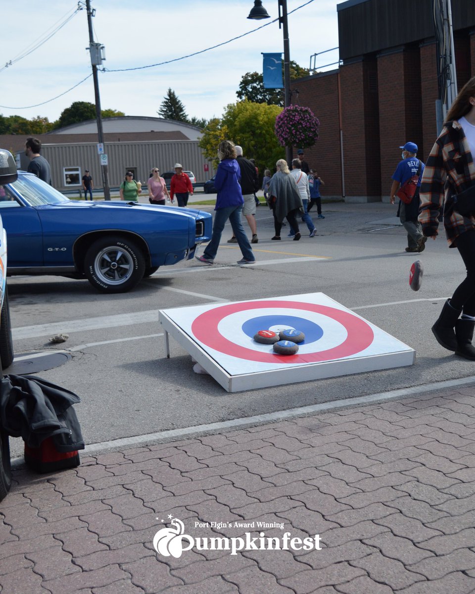 Port Elgin Pumpkinfest tweet media