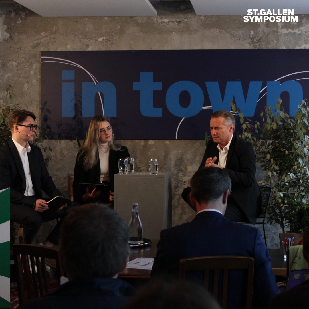 This year we’ve introduced a new type of session. We are happy to announce that #SGSinTown was a great success. In a public dialogue, locals had the opportunity to meet some interesting personalities and talk about the challenges of today and tomorrow.